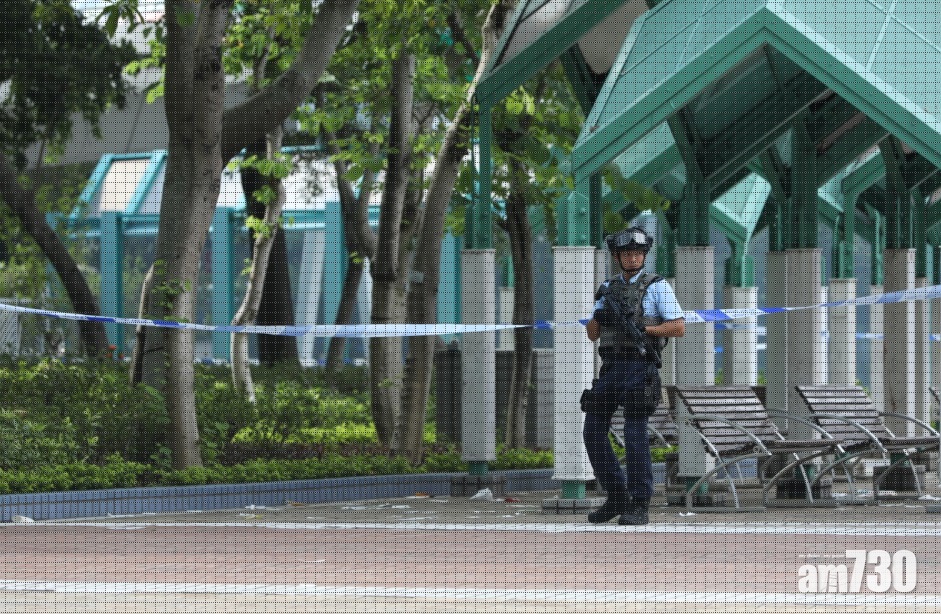 鰂魚涌公園懷疑槍撃案 警檢獲懷疑曲尺手槍