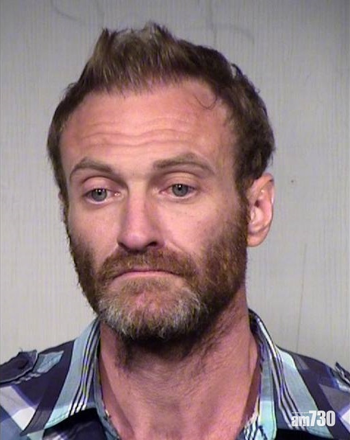 中暑出院嫌太熱 中佬偷駕救護車回家