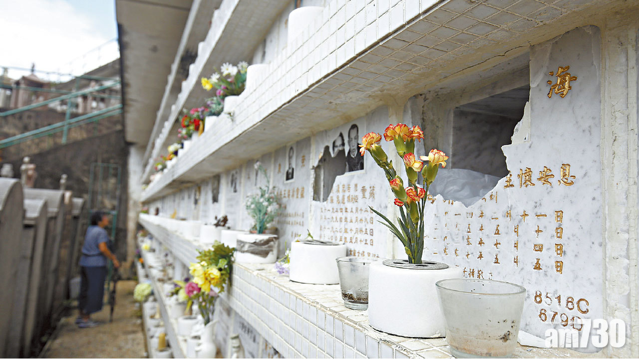 長沙灣天主教墳場刑毀案 警拘一墳場職員