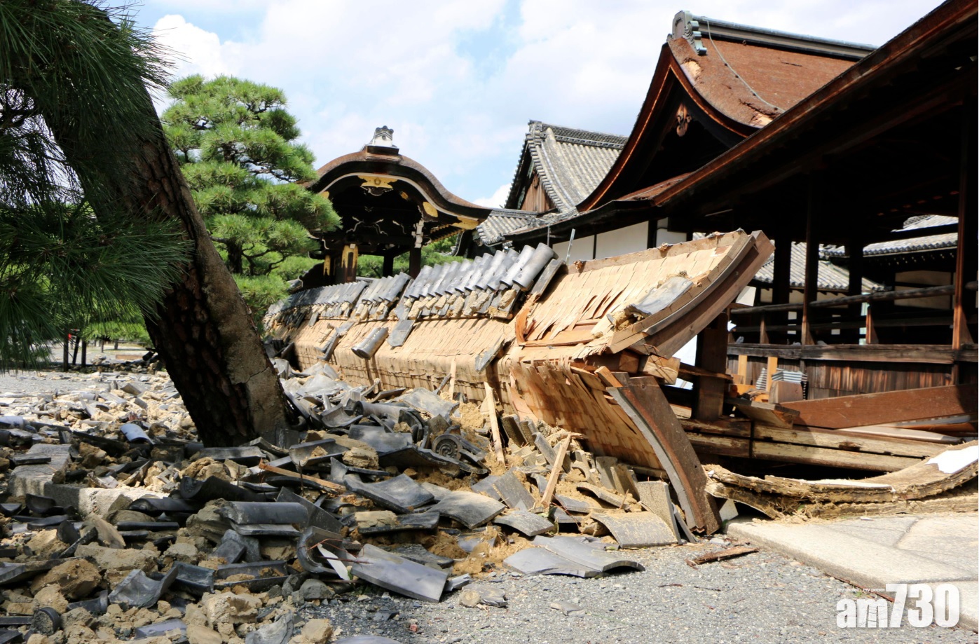 【飛燕撲日】京都奈良多間神社毀壞  西本願寺塌牆屋頂受損