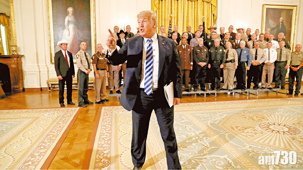 《紐時》刊匿名高官信︰群臣謀罷免特朗普