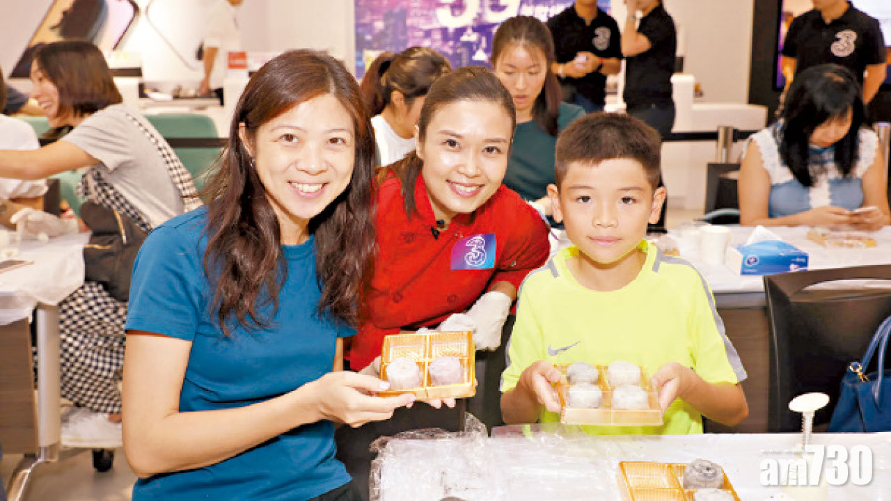 【市場資訊】3香港「中秋齊FUN賞」 美女廚神Kit Mak駕臨3LIVE旗艦店