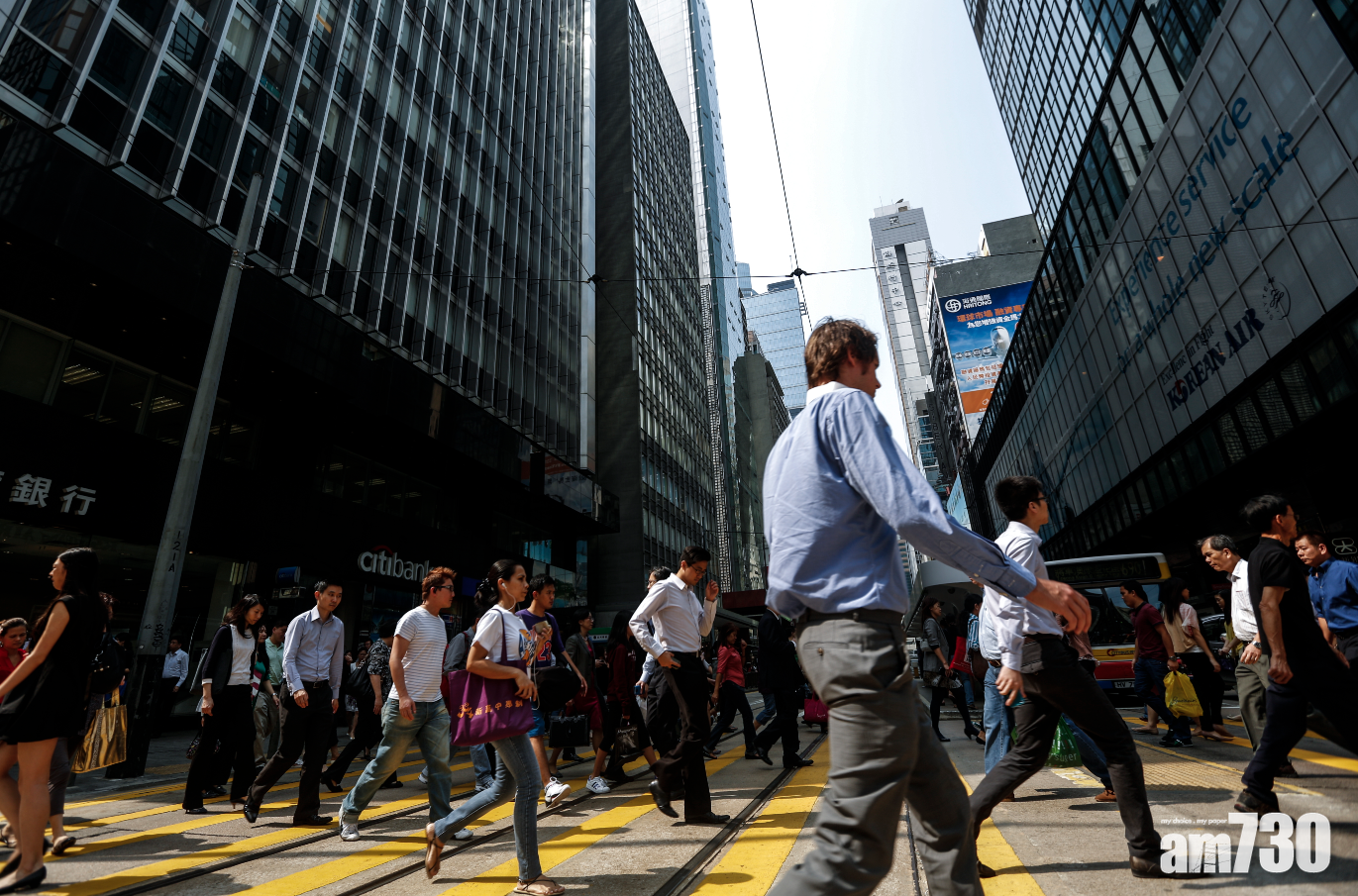 政府放寬派錢手續 申請人無須住址證明