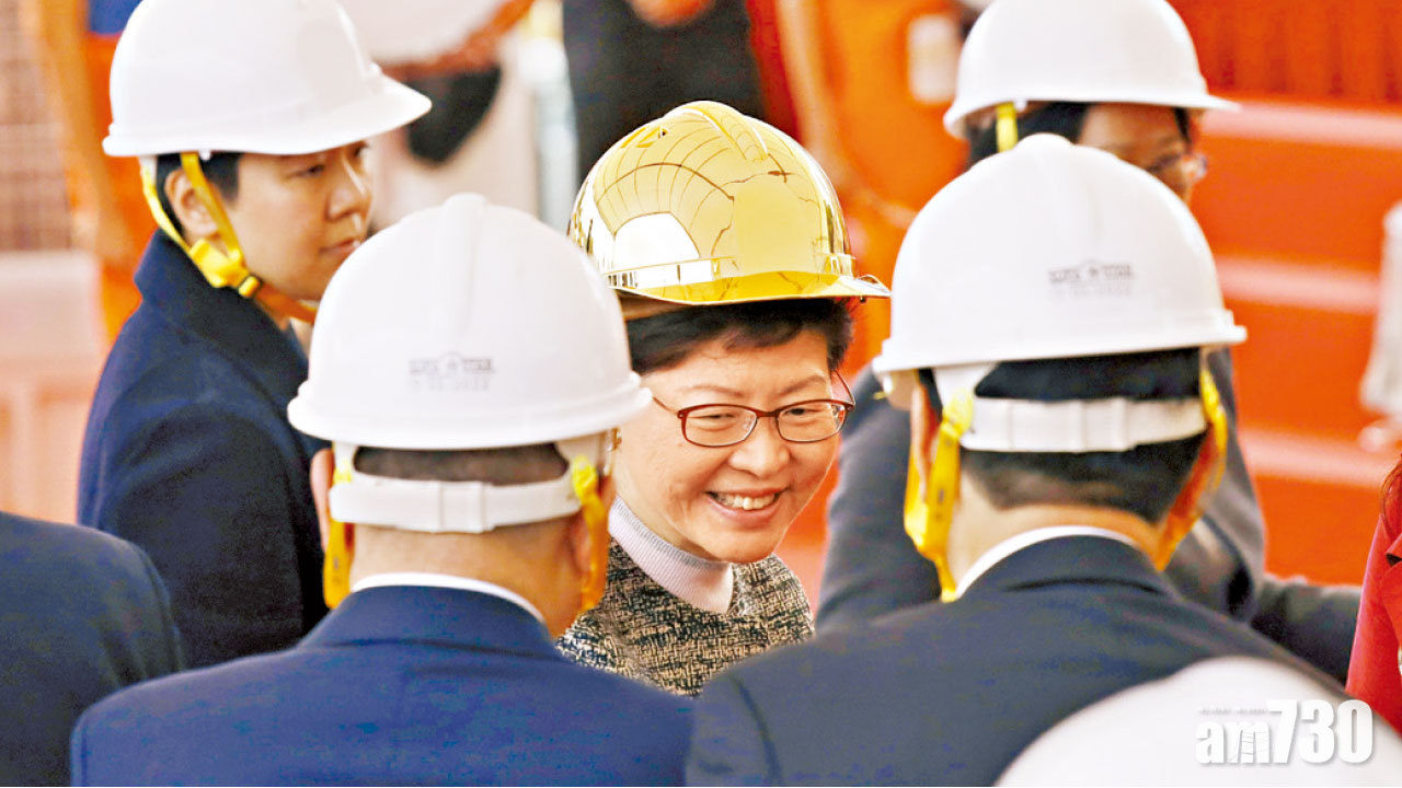 林鄭評分微升 張建宗民望首現負值