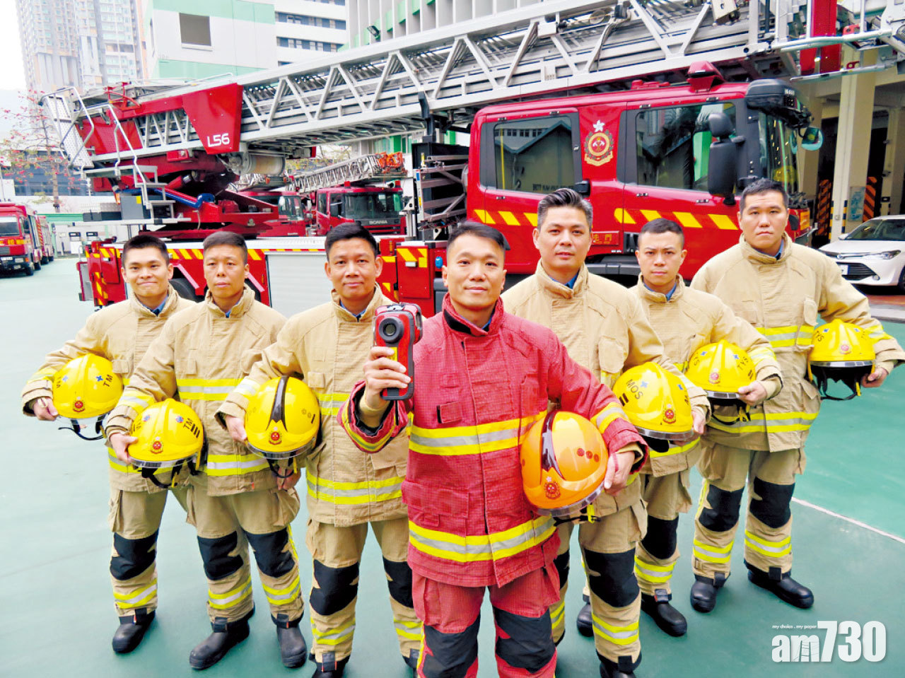 屯門長命火燒足半個月 消防與塵爆搏鬥
