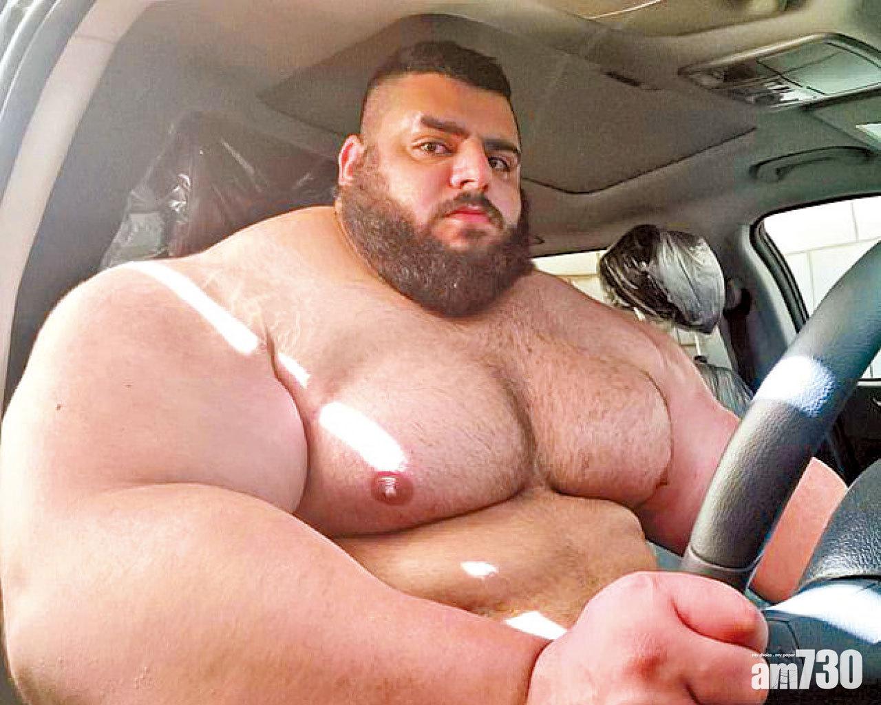 伊朗Hulk 挑戰格鬥王