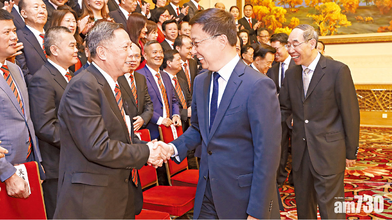 林鄭：外部勢力介入致中央發聲    韓正：修例利彰顯香港法治