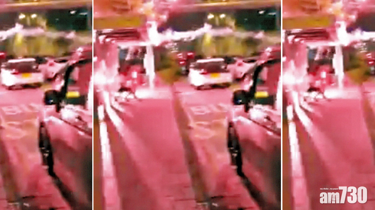 數百人警署聲援被捕學生 私家車駛近放煙花襲擊