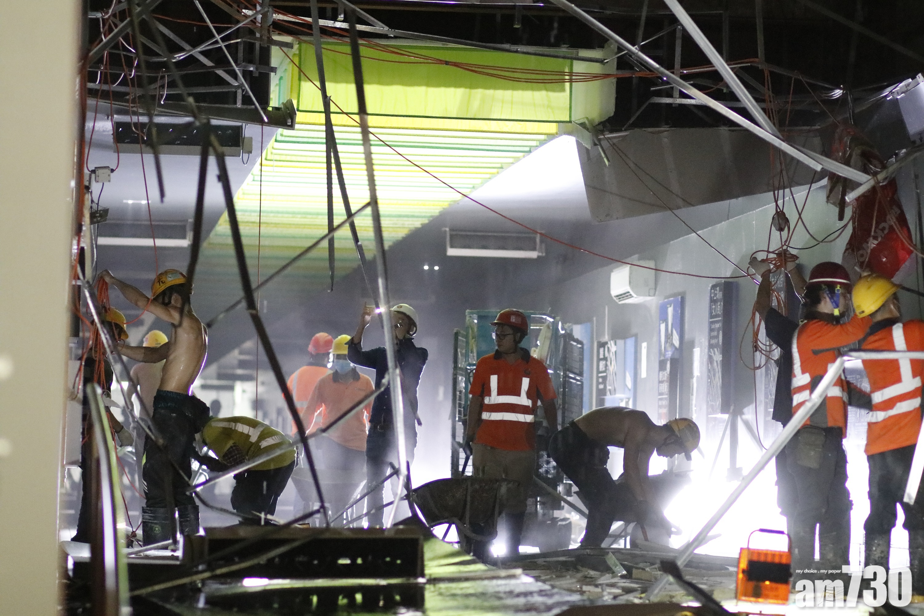 【塌假天花】資深工程師：石膏板吸水後不勝負荷