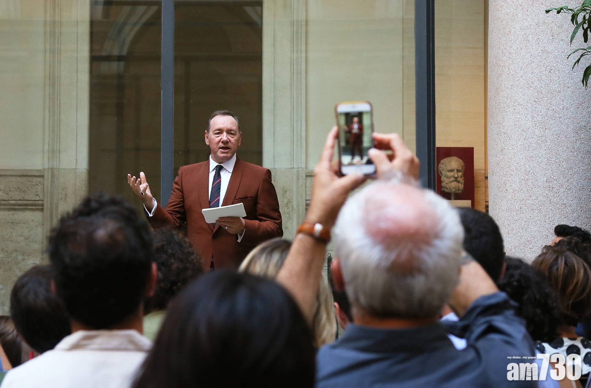 【性醜聞影帝】奇雲史帕西朗讀詩人作品