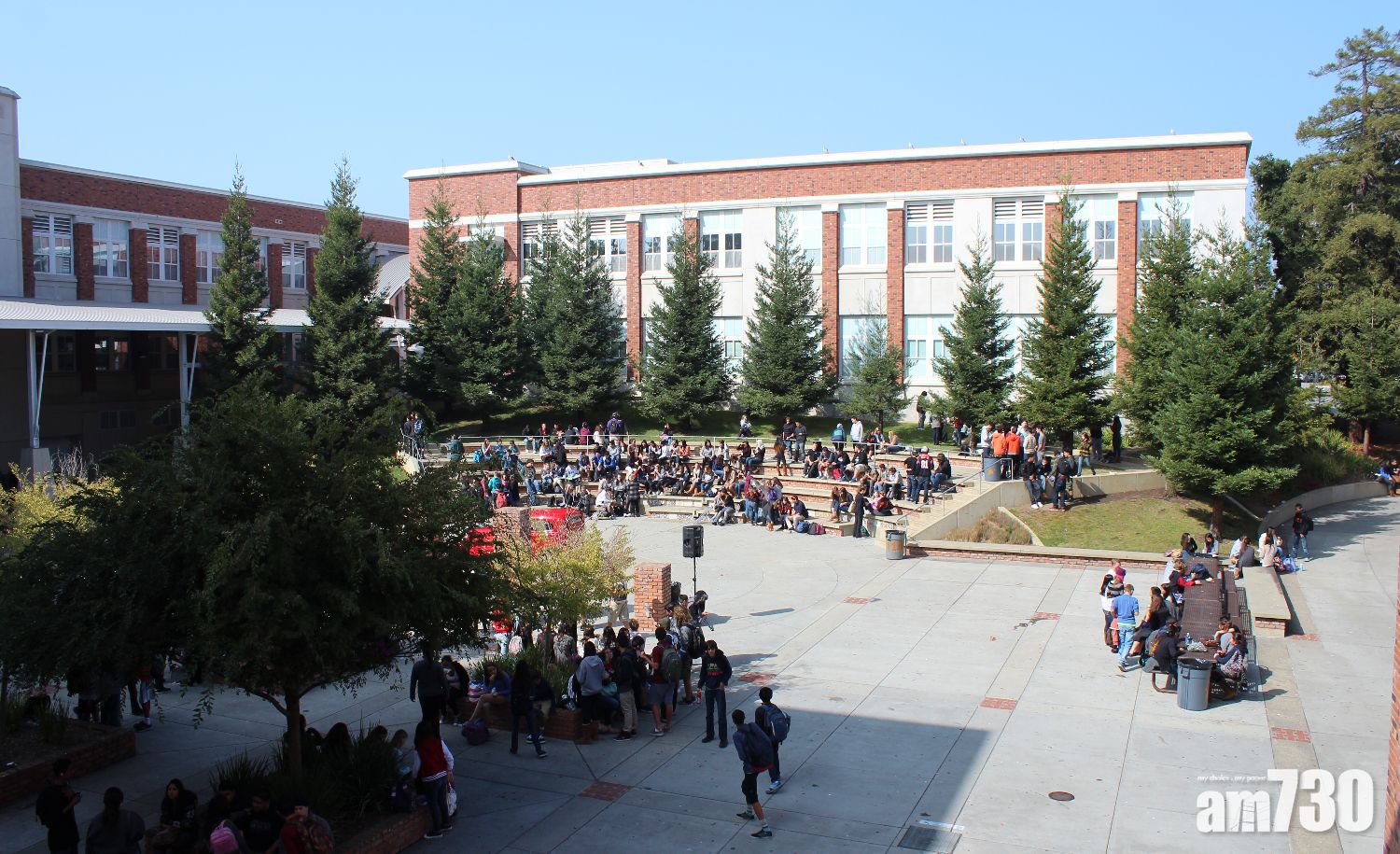 【無手機校園】加州學生磁石解鎖  放學才能取回手機