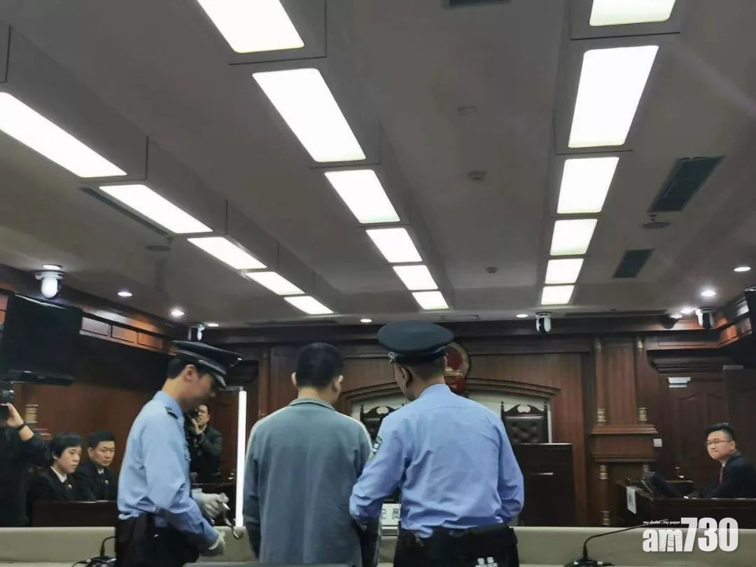 上海首宗鹹豬手入刑案 男子胸襲兩女囚半年