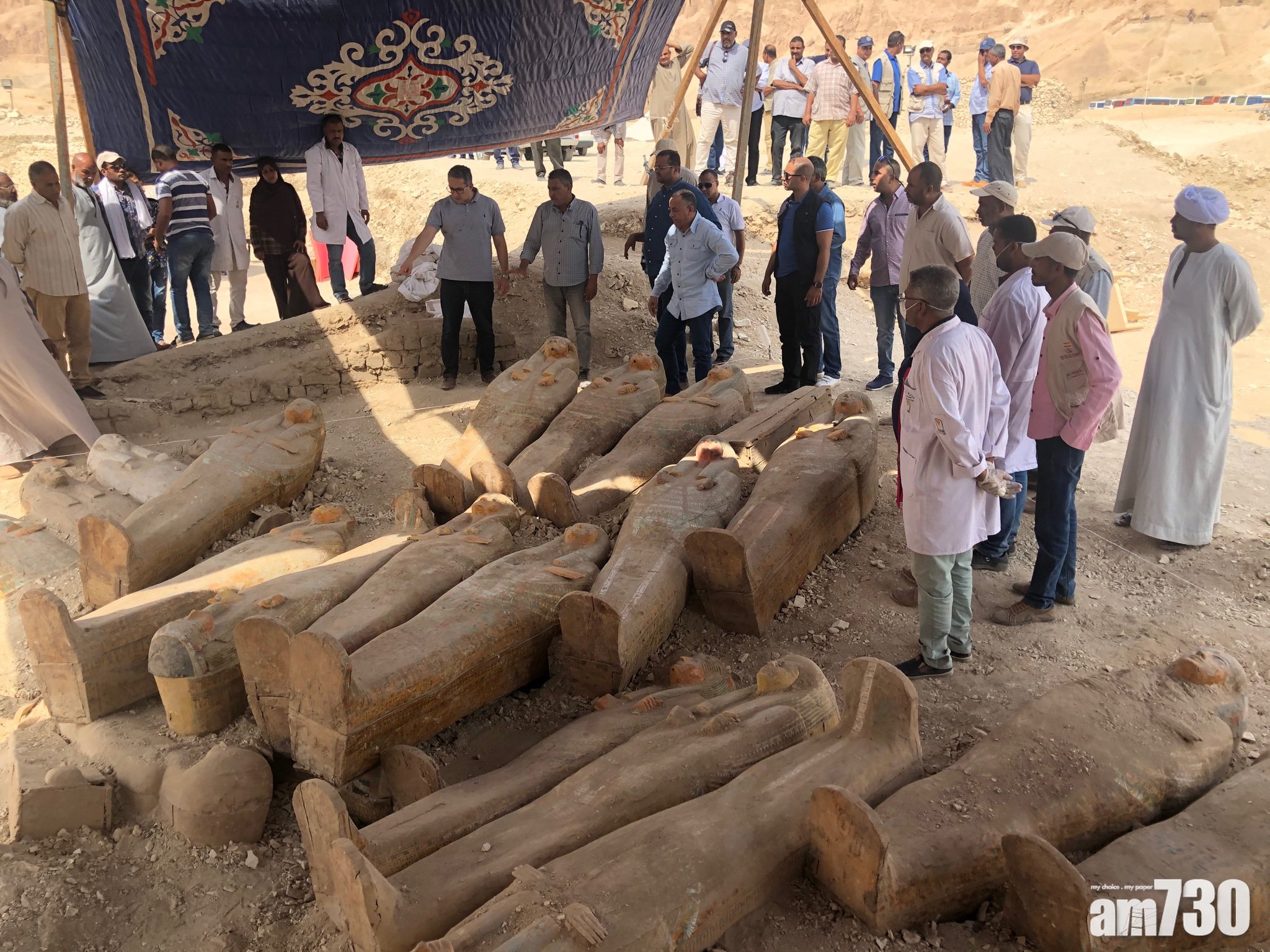 埃及出土20個3000年古木棺　狀態完好色彩鮮豔