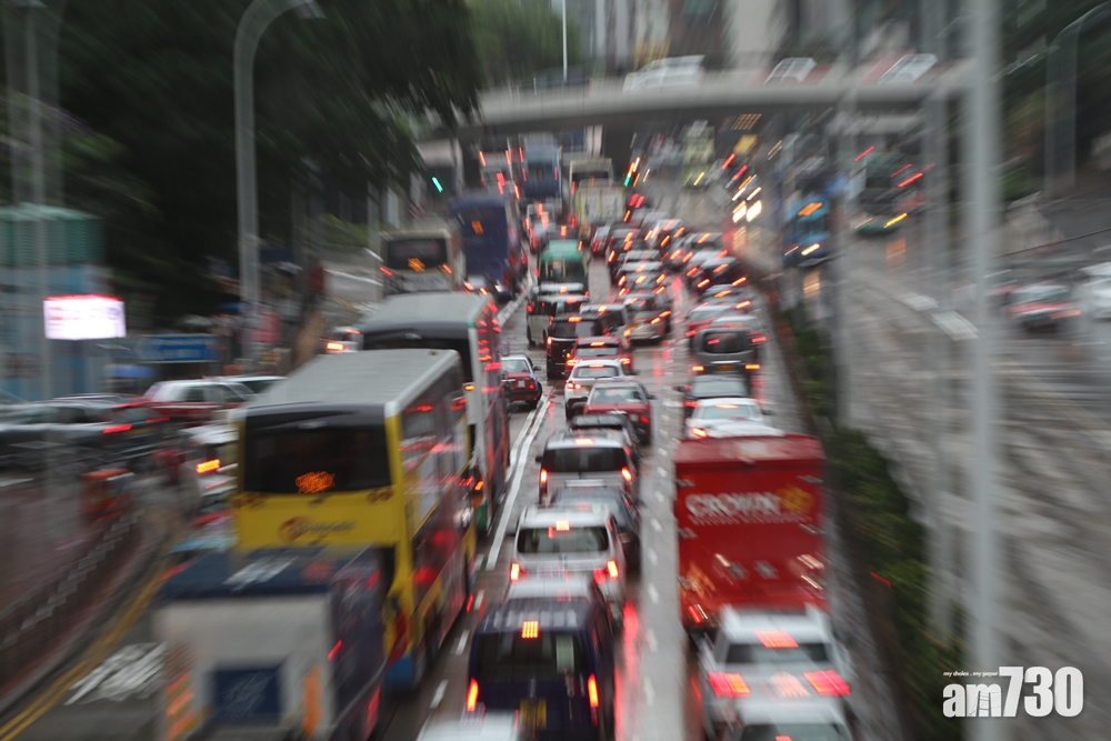 交諮會上季接逾7300宗投訴及建議　近九成涉公共交通服務