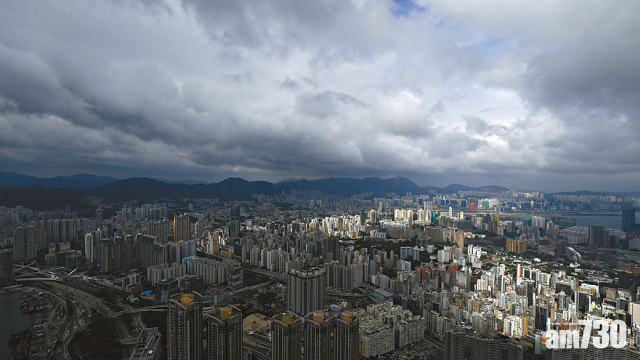 香港連續10年全球最難買樓 不吃不喝齋儲21年