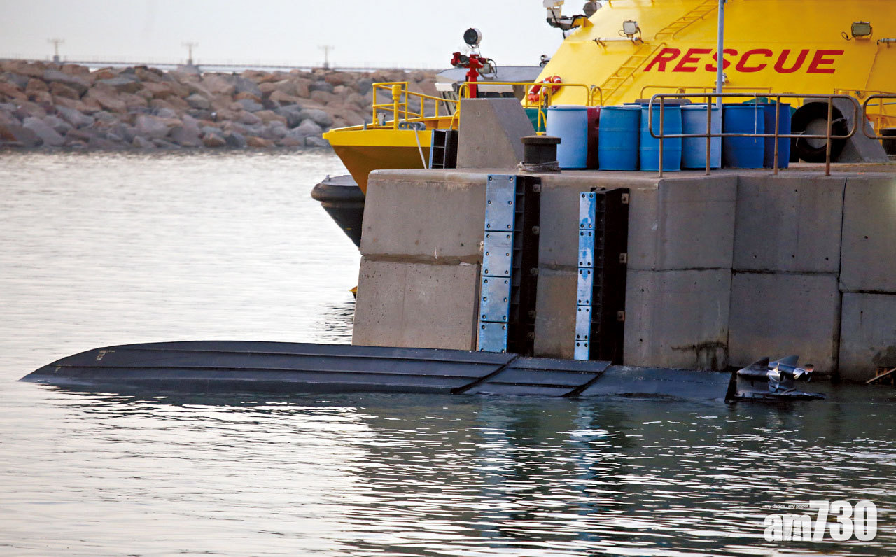 海關巡邏艇翻船3關員殉職 水警重案接手調查