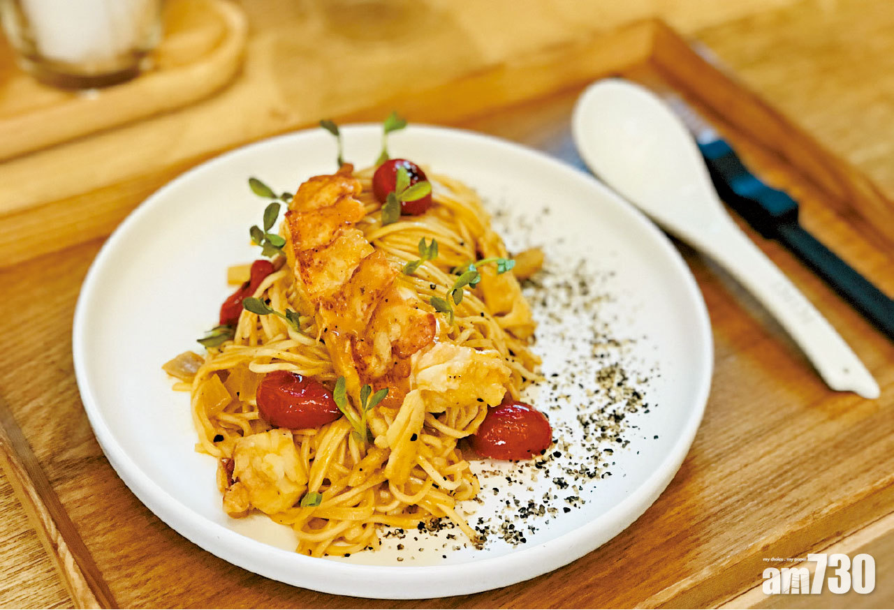 去KiKi試龍蝦麵 首推純素茶飲