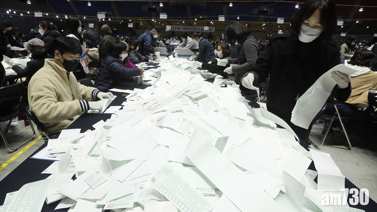 南韓大選執政黨料取五分三議席 首有脫北者當選