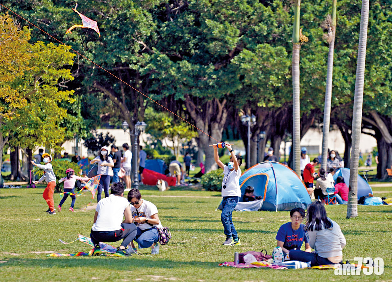 瀕臨極限 行山人潮反映疫情下的心理隱患