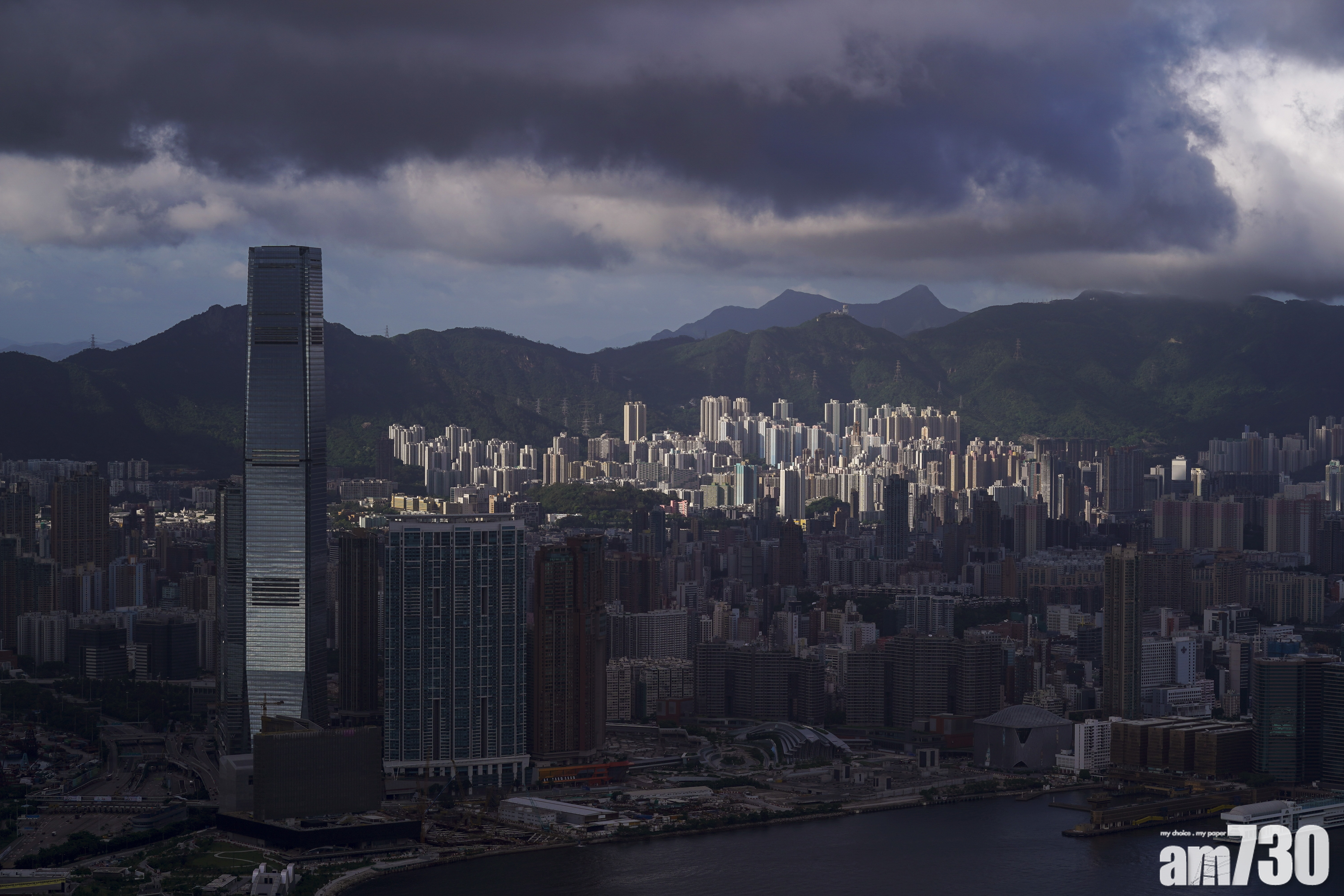 港7月PMI轉跌至44.5 疫情反覆憂觸發裁員潮