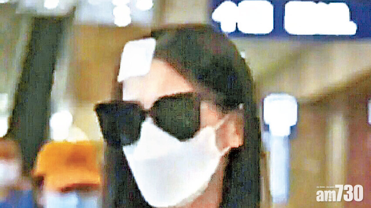 黃聖依傷頭 照拍真人騷