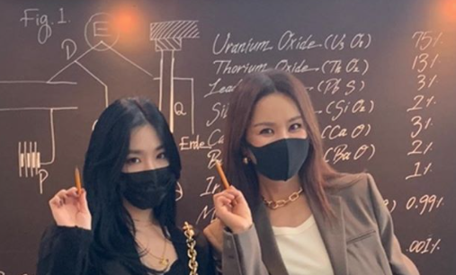 【女神同框】Tiffany現身嚴正化IG