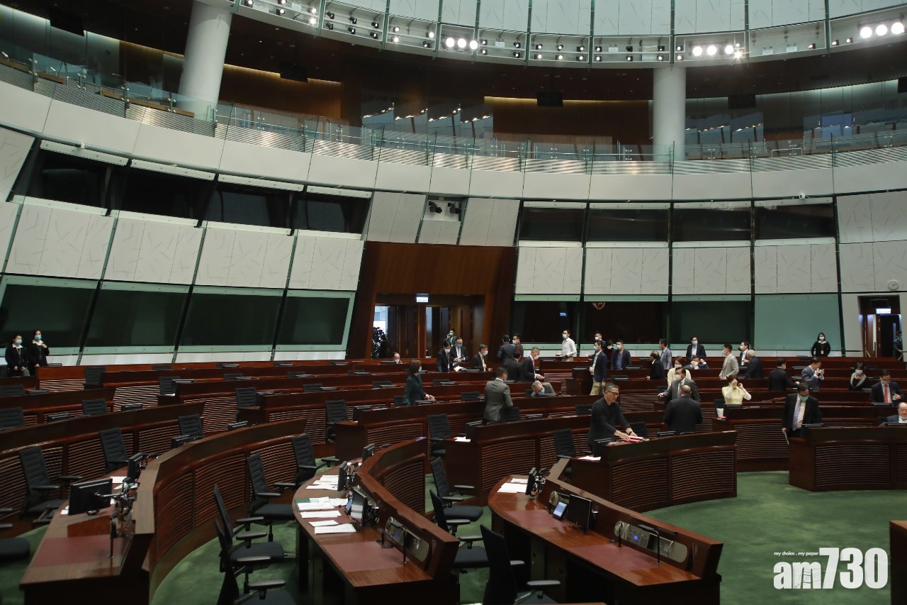 立法會未夠法定人數流會　下午3時15分復會