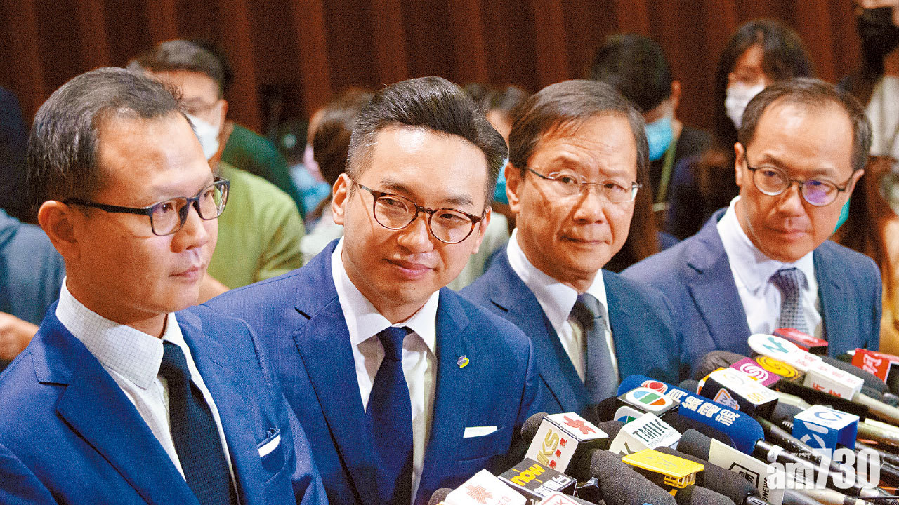 應林鄭提請 人大定資格框架 港府即時DQ4議員