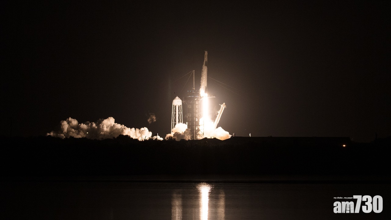 Space X龍飛船載4太空人到國際太空站