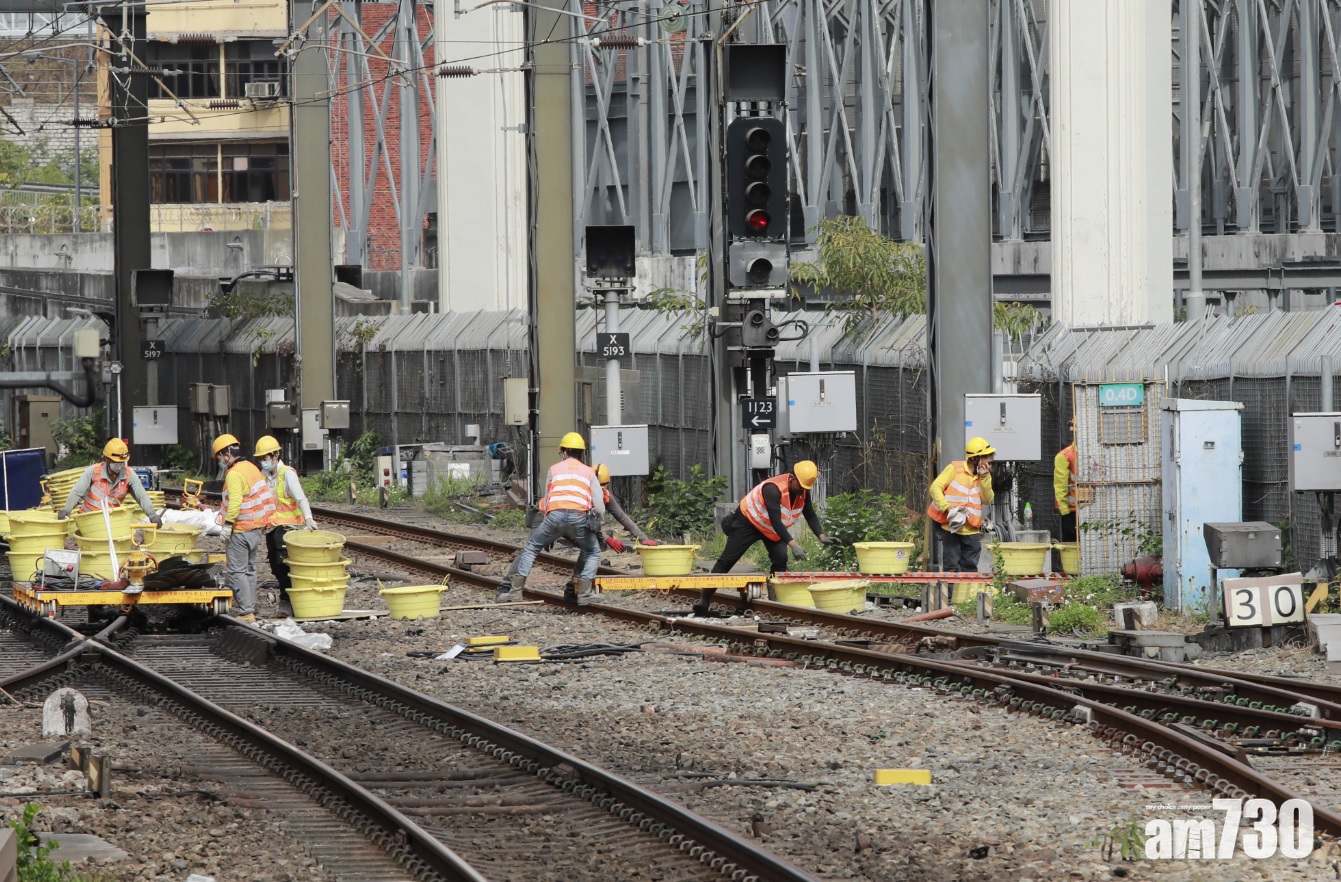 【出行注意】軌道接駁工程按計劃完成  港鐵︰凌晨確認明日服務可回復正常