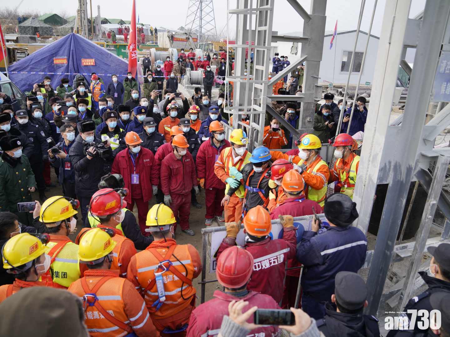 山東金礦爆炸｜ 11工人困礦井14天獲救 10人仍失蹤