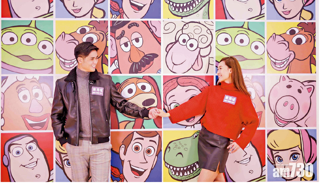 《反斗奇兵》驚喜現身新地3大商場 浪漫打卡遊戲甜蜜賀新年