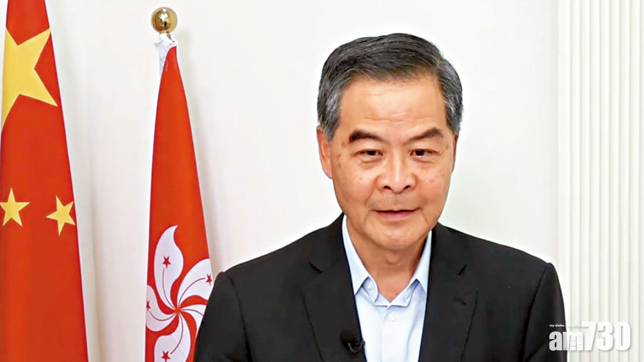 梁振英建議呎價6000元 再倡發展郊野公園邊陲起屋