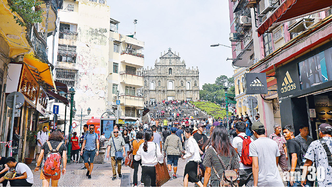 周四放寬食肆聚會限制  連續28日 「零本地」有望與澳門通關