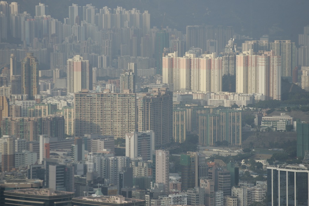 垃圾徵費｜物管業稱難確保住戶守法　料須加管理費添置後備垃圾袋