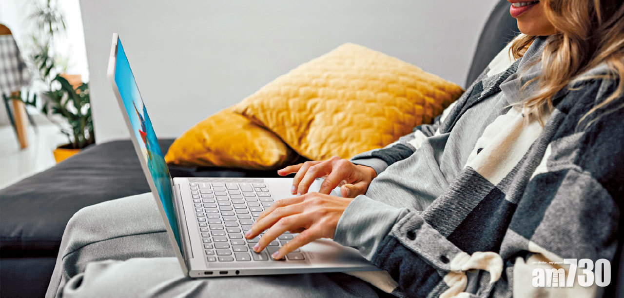 迎接Win 11  Lenovo Yoga Slim 7 Carbon升級OLED