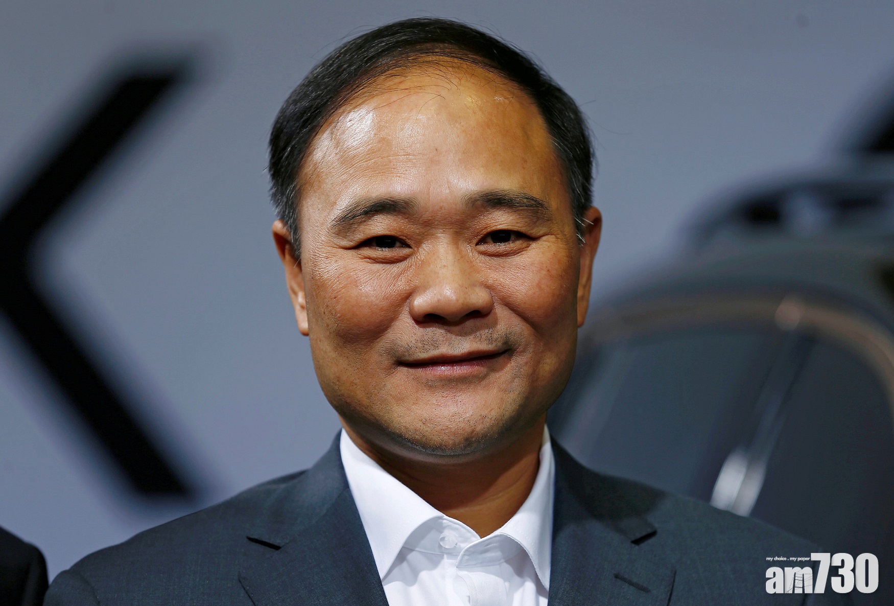 開拓業務｜吉利李書福進軍手機業 冀年銷300萬部