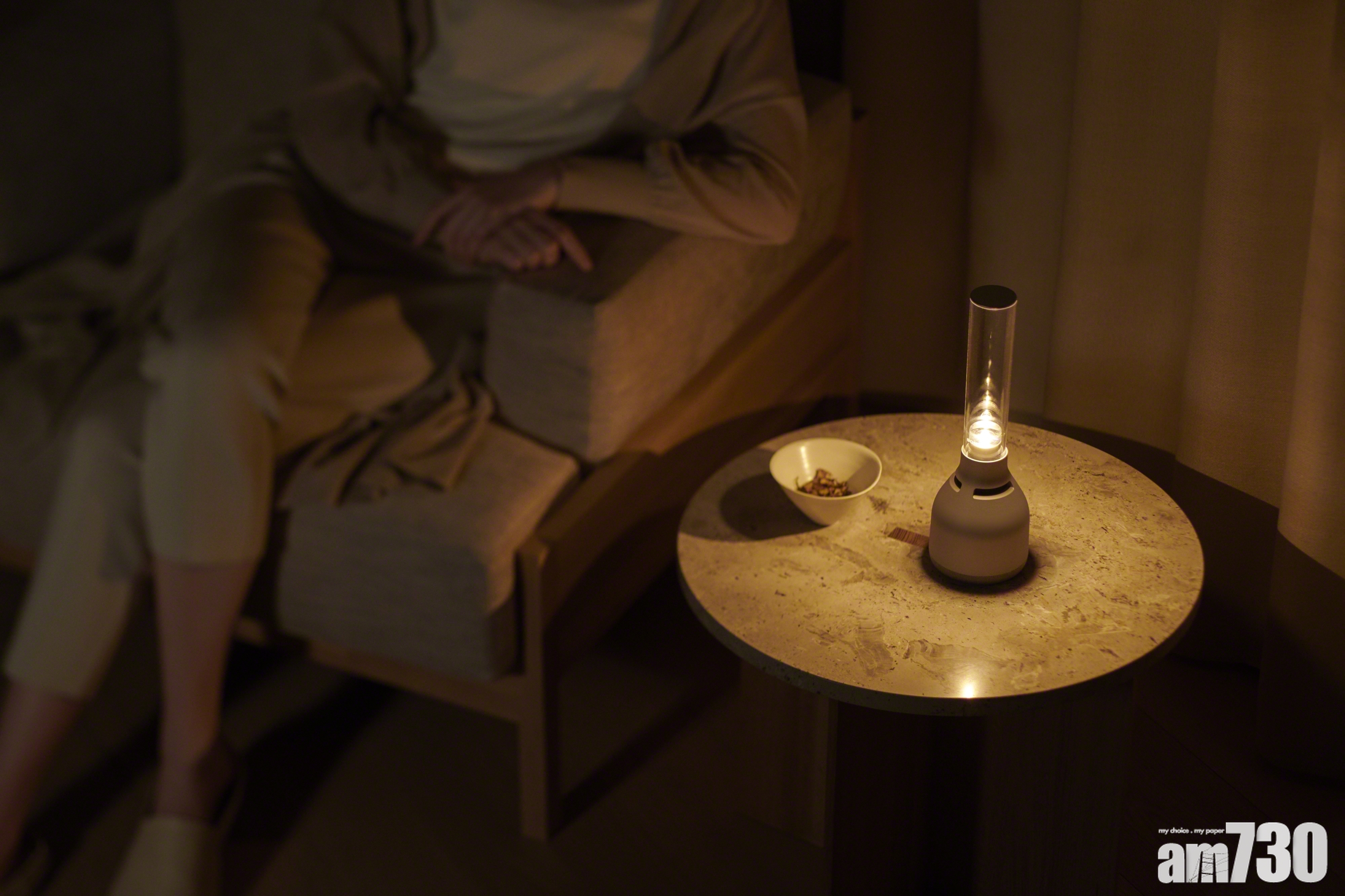 既是燭光燈也是喇叭 Sony LSPX-S3玻璃揚聲器今日上市