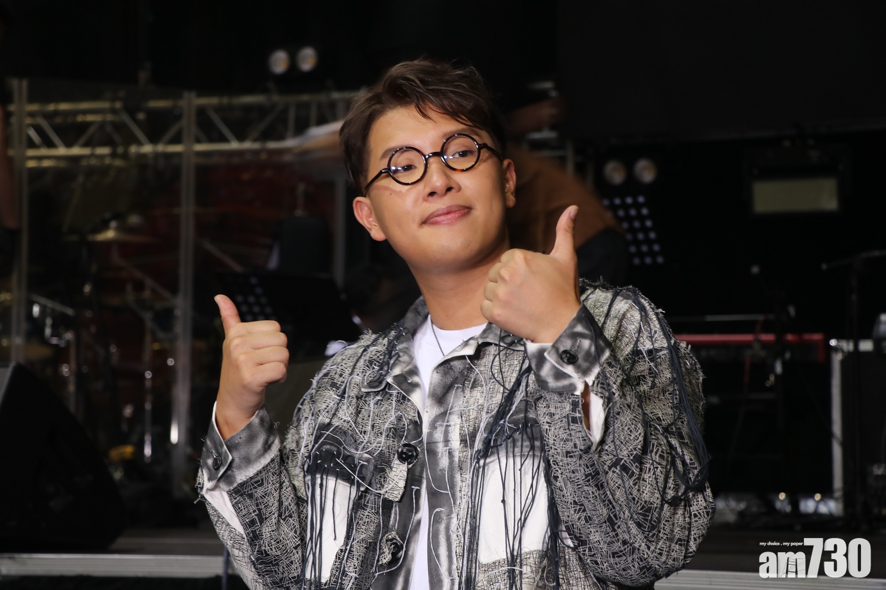 吳林峰演唱會｜感謝母親放手讓他追夢  算是家人有個交代 