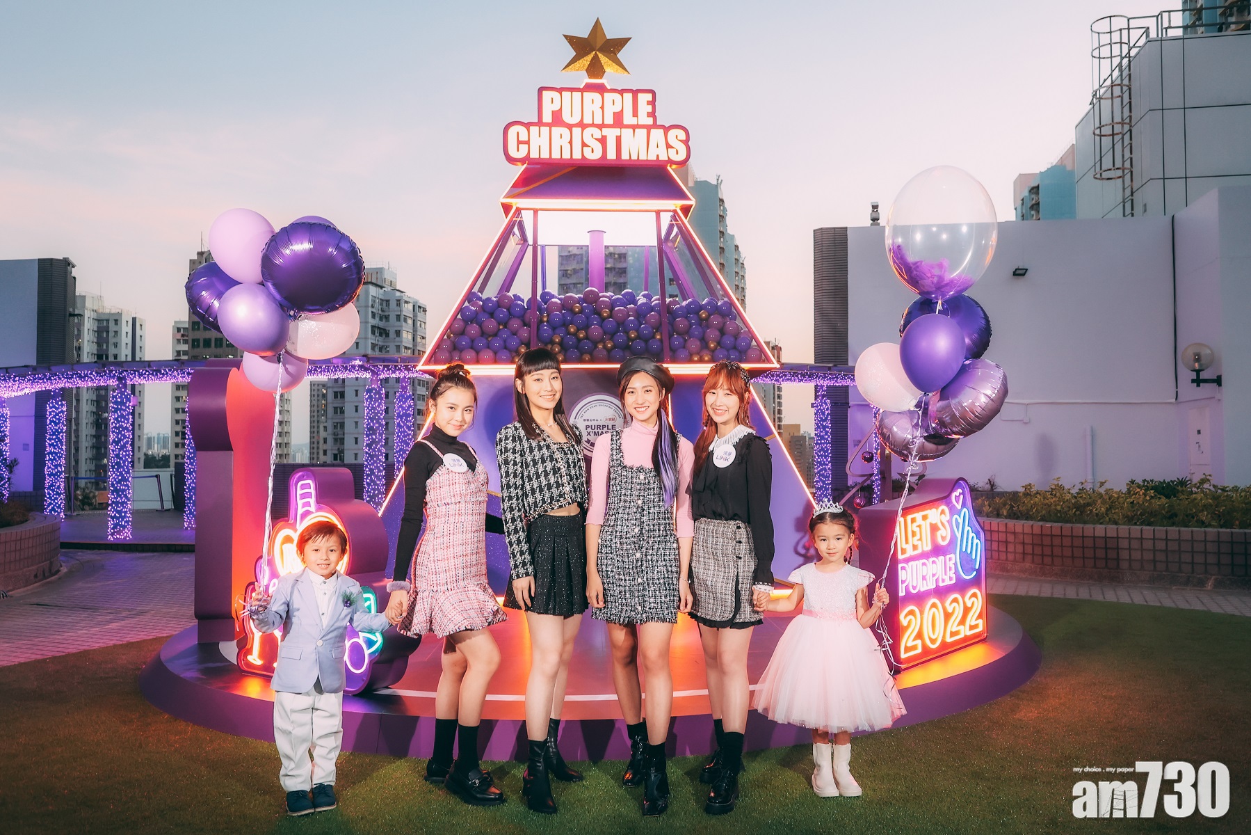 炎明熹聖誕冇拖拍 搵聲夢好姊妹陪打卡