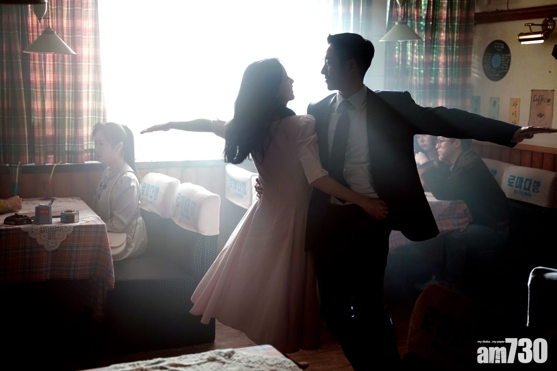 Disney+｜Jisoo處女劇《雪降花》為丁海演叛國  本周六上演禁忌之戀