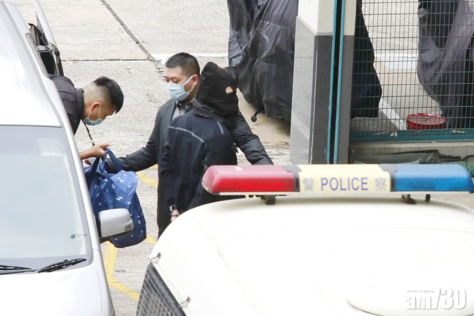 12港人案｜7人擬認妨礙司法公正　黃偉然擬認製爆炸品