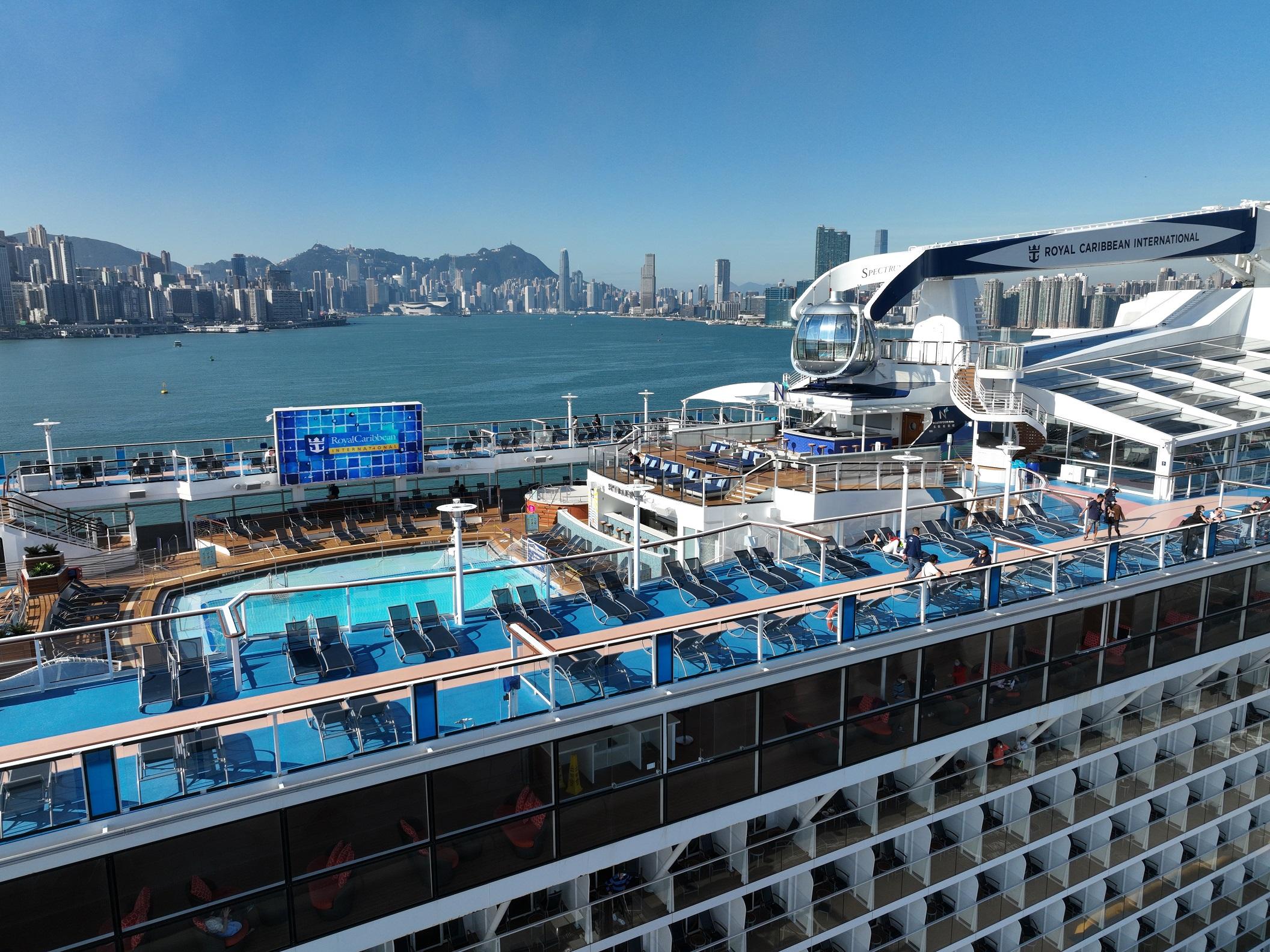 海洋光譜號早前有密切接觸者,需要提早返航。(資料圖片/陳奕釗攝)