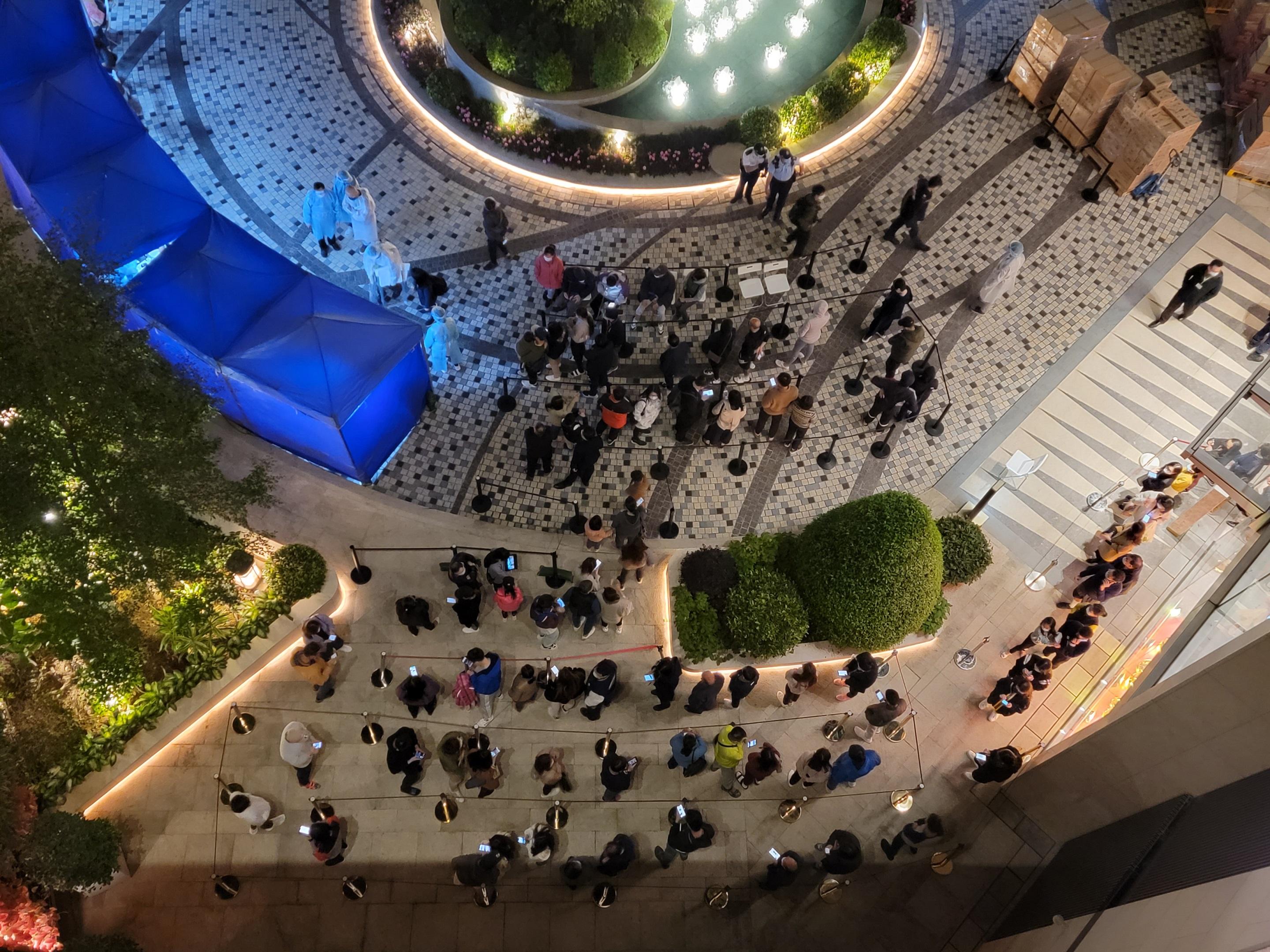 觀塘凱滙早前有住戶確診,需要圍封檢測。(資料圖片/陳奕釗攝)