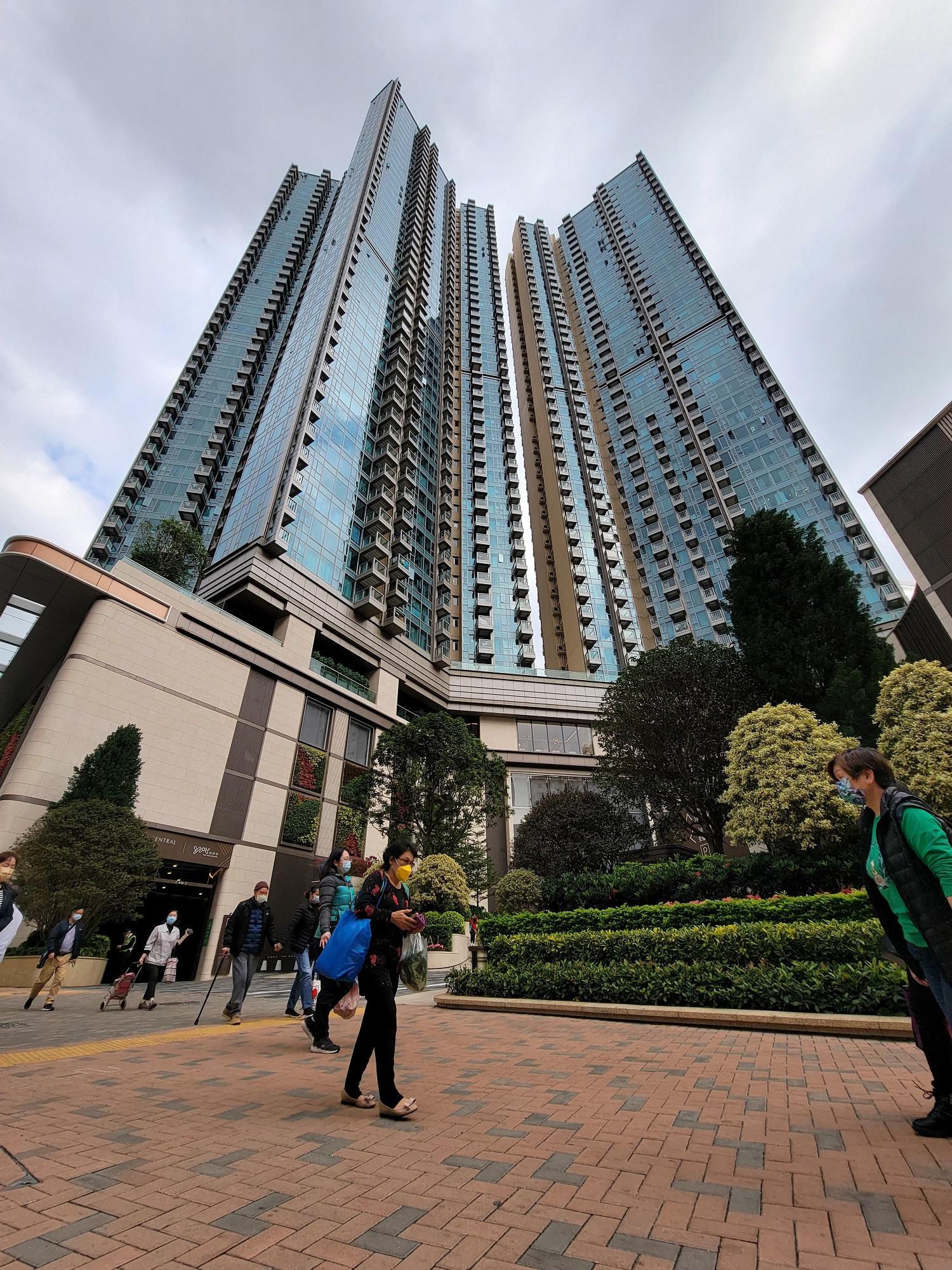 觀塘凱滙早前有住戶確診,需要圍封檢測。(資料圖片/陳奕釗攝)