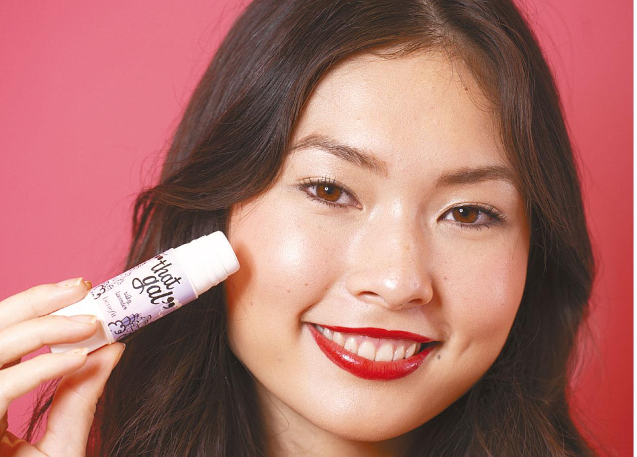 光澤底妝╳復古紅唇