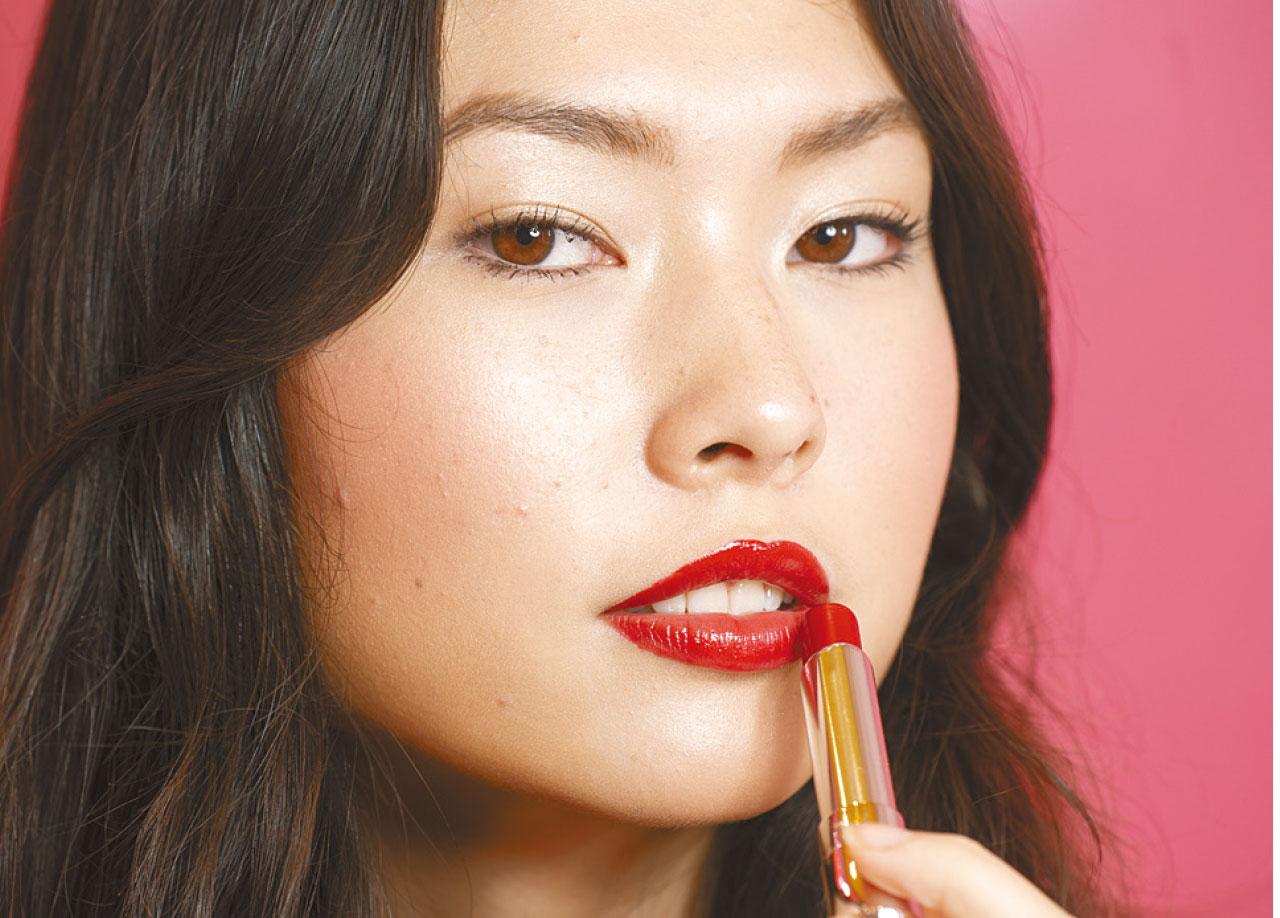 光澤底妝╳復古紅唇