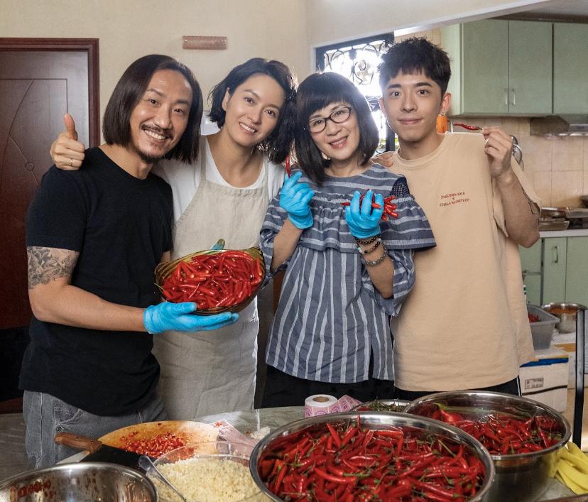 Edan演鄭中基和Gigi的兒子,吳君如則是他的姑媽。