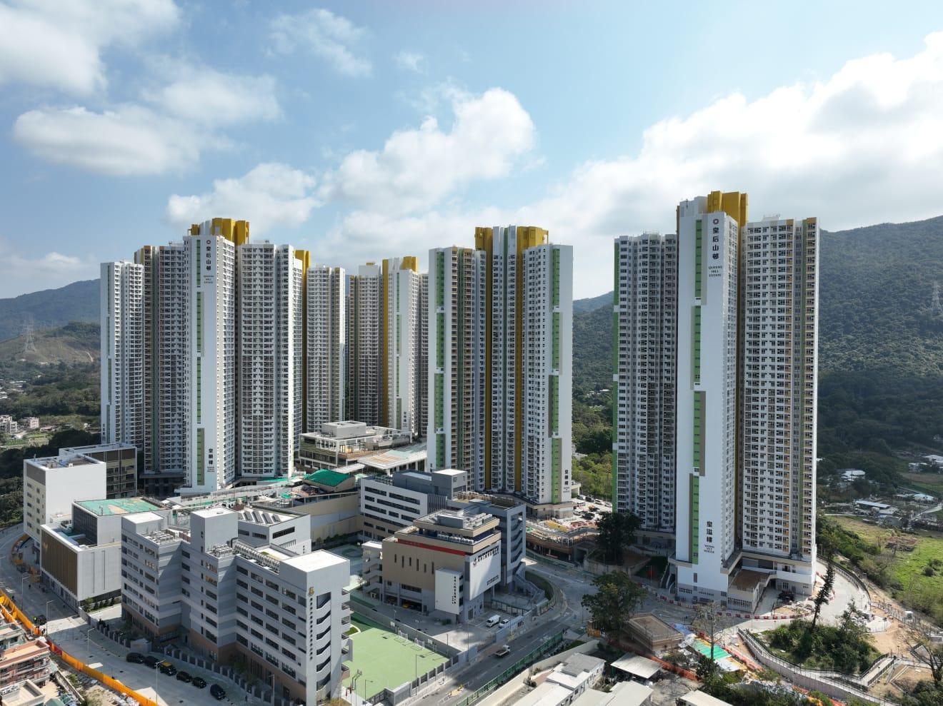 皇后山邨第1、第7座計劃改造成隔離設施。(陳奕釗攝)