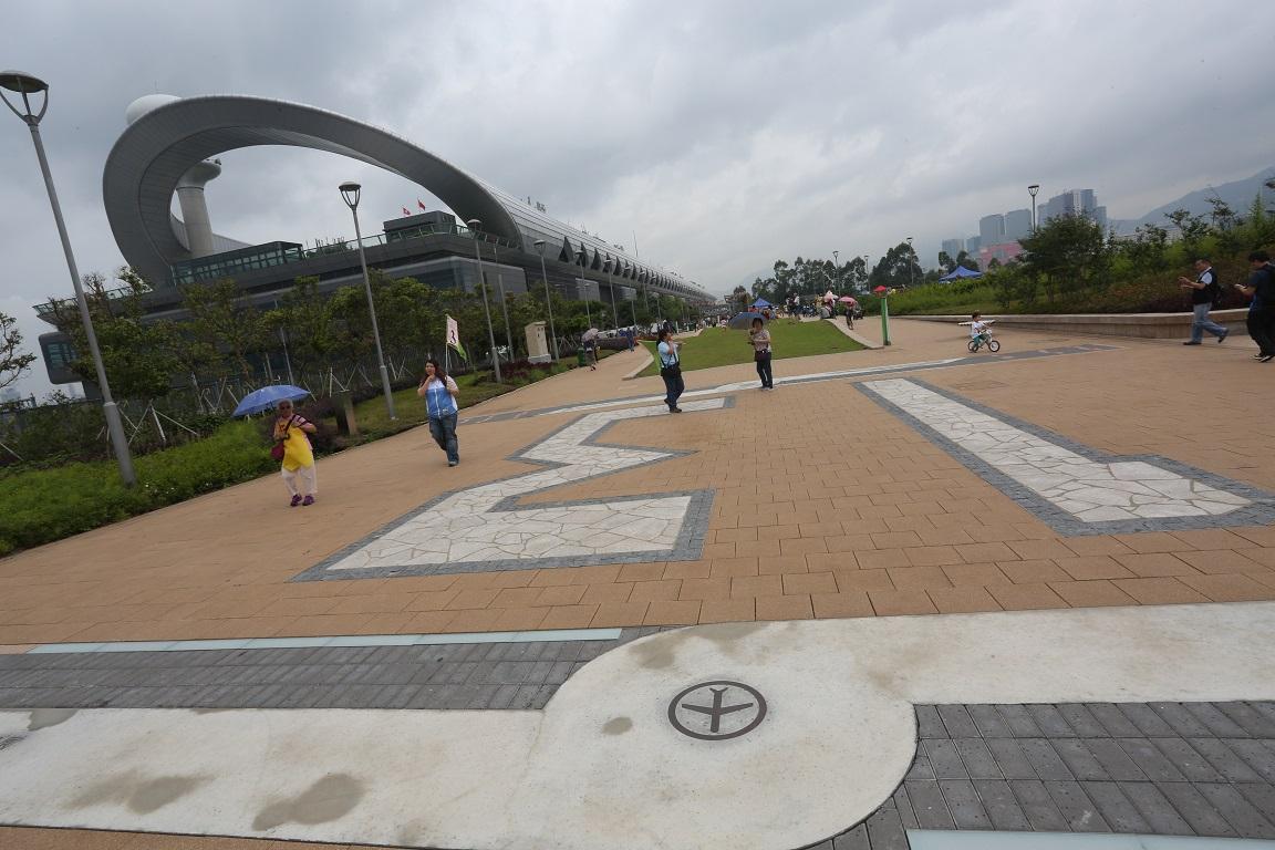 啟德跑道公園即日起暫停開放。(資料圖片/鍾式明攝)